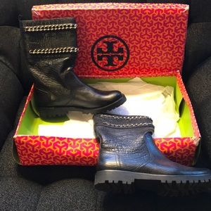 Tory Burch 8.5 Black Reptile